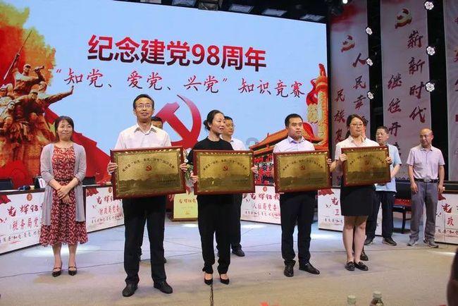 超体中女主角最后变成了什么？有什么内涵么？