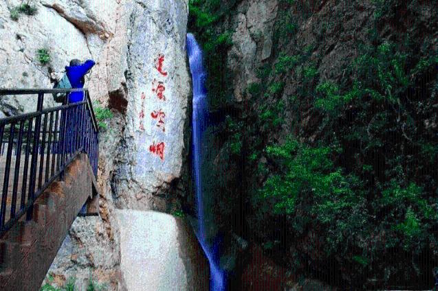 直播间穿哪套好看？游戏画面
