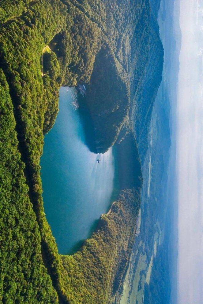 海岛冲浪